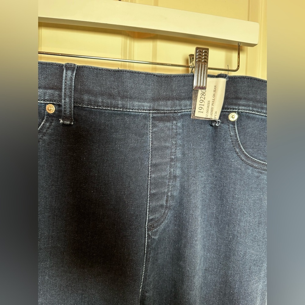 32 Degrees Dark Blue Women's Straight Leg Jeans - Picture 3 of 8